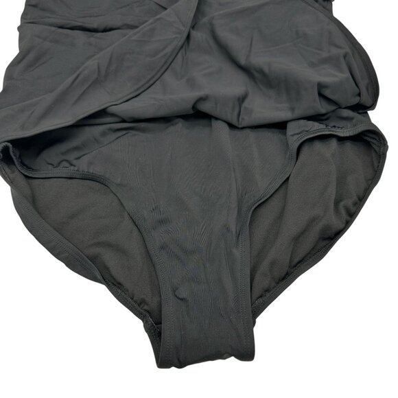 Swimsuits For All Womens Size 18 One-Piece Swimsuit Black Halter Swimwear NWOT - Picture 2 of 8